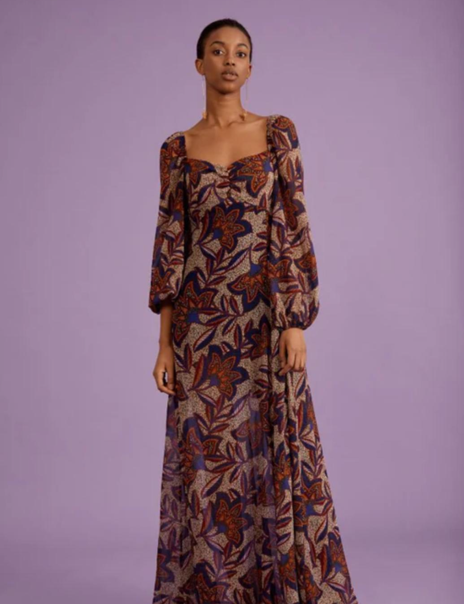 Vestido estampado paisley con manga larga perfecto para otoño o invierno. Vestido de la marca Avec Studio.